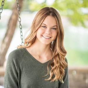 Meet your Posher, Hailey